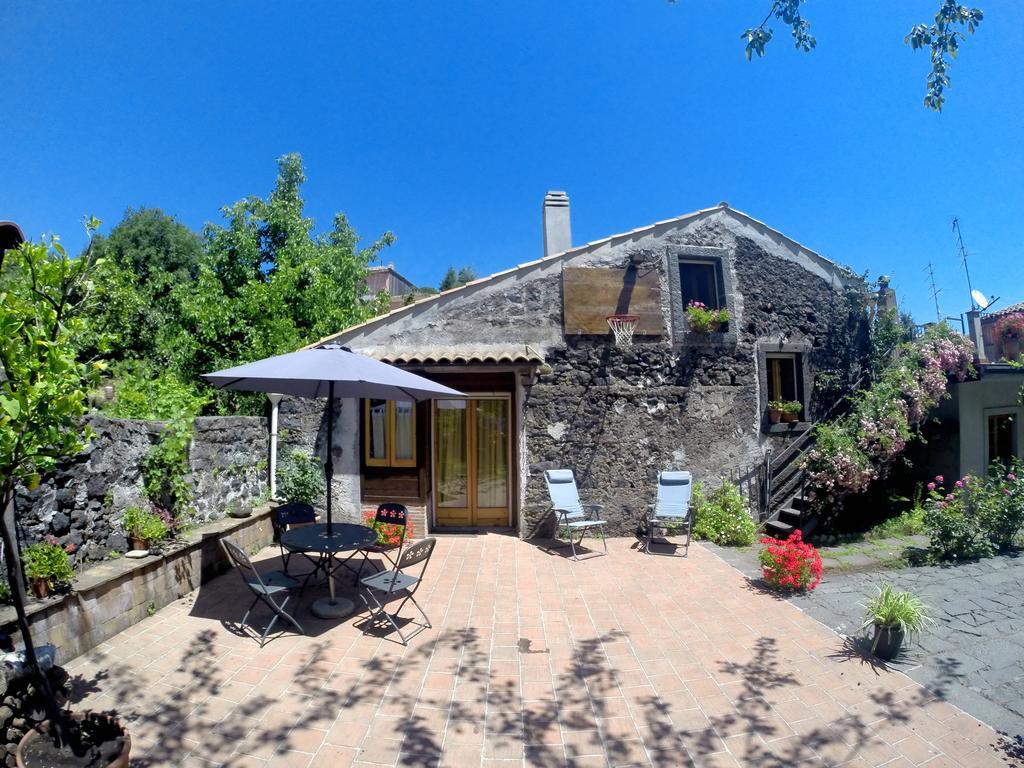 B&B A Rinazzu Milo Exterior photo